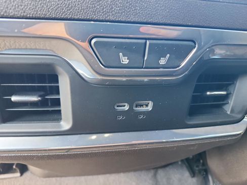 Certified 2024 GMC Sierra 1500 Denali image 14