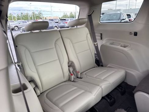 Certified 2019 GMC Acadia Denali AWD/4WD image 17