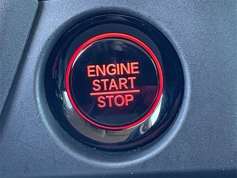 Certified 2025 Honda Pilot EX-L image 22