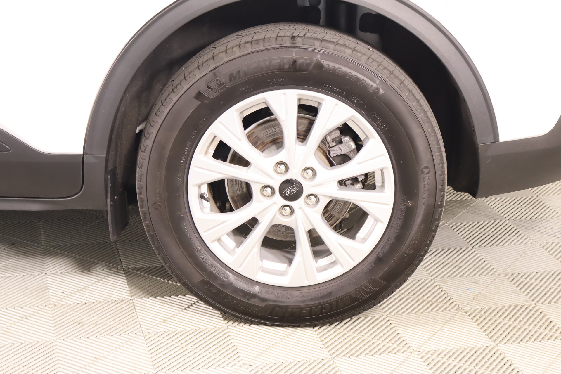 Used 2024 Ford Escape Active FWD image 17