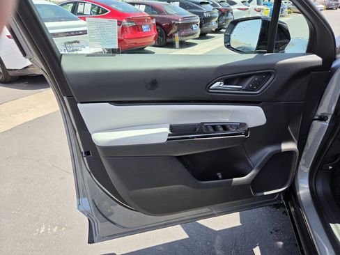 Used 2026 Honda Prologue Touring image 12