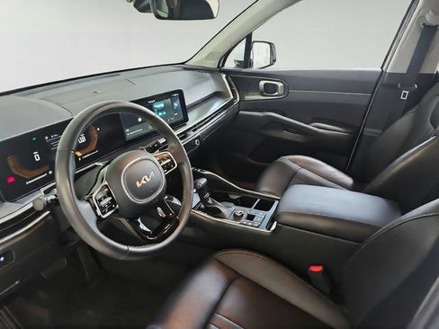 Certified 2024 Kia Sorento EX FWD image 11