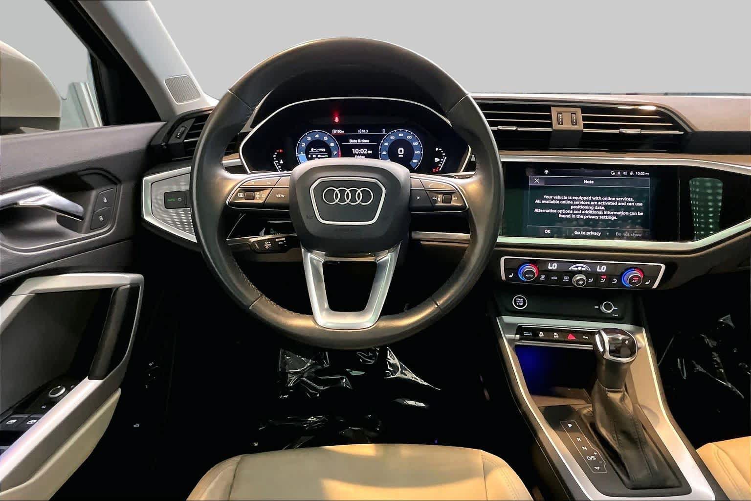 Used 2022 Audi Q3 2.0T Premium Plus w/ Premium Plus Package AWD/4WD image 6