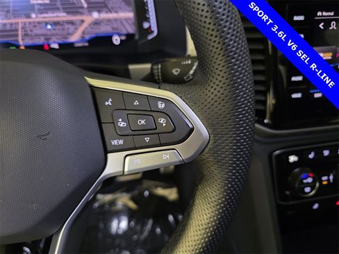 Used 2021 Volkswagen Atlas Cross Sport SEL R-Line image 22