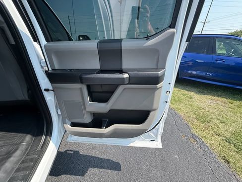 Used 2017 Ford F150 XL w/ Equipment Group 101A Mid AWD/4WD image 20