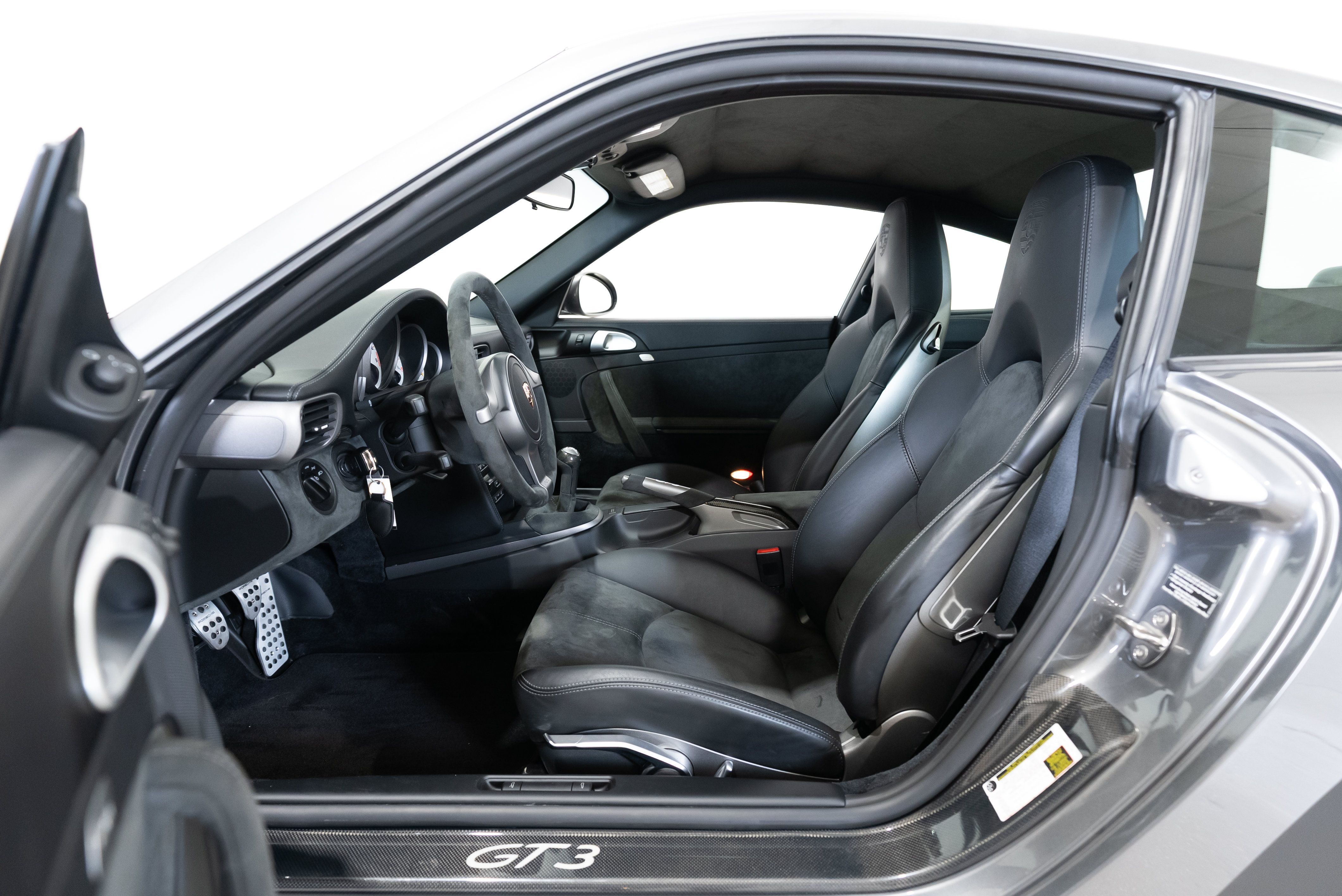 Used 2011 Porsche 911 GT3 RWD image 48