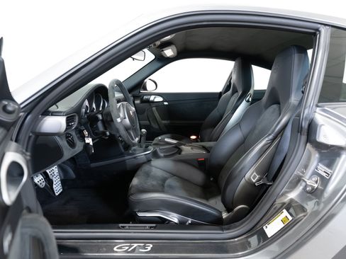 Used 2011 Porsche 911 GT3 RWD image 48