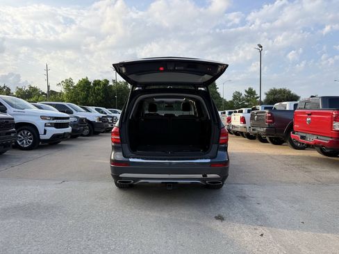 Used 2017 Mercedes-Benz GLS 450 4MATIC image 38