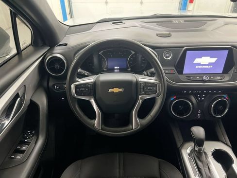 Used 2021 Chevrolet Blazer LT FWD image 11