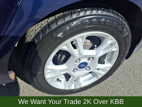 Used 2016 Ford Fiesta SE w/ Cold Weather Package image 11