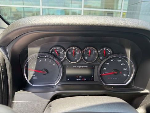 Used 2019 Chevrolet Silverado 1500 RST AWD/4WD image 14