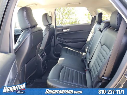 Used 2022 Ford Edge SEL w/ Convenience Package AWD/4WD image 12