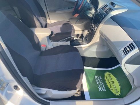 Used 2012 Toyota Corolla L FWD image 14