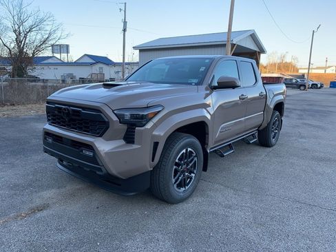 New 2026 Toyota Tacoma TRD Sport image 7