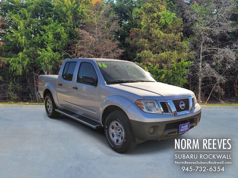 Used 2016 Nissan Frontier S image 16