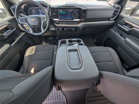 Used 2024 Chevrolet Silverado 2500 LT AWD/4WD image 28