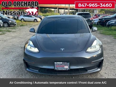 Used 2021 Tesla Model 3 Standard Range Plus RWD image 2