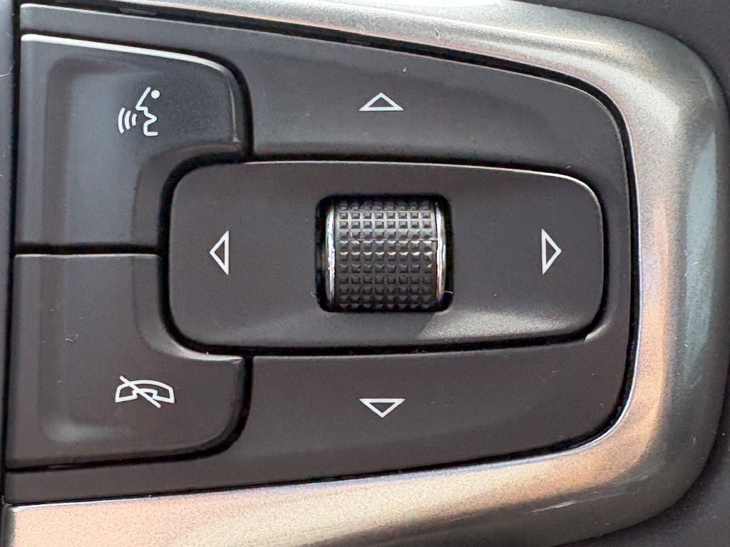 Used 2024 Chevrolet Silverado 1500 RST w/ All Star Edition Plus AWD/4WD image 8