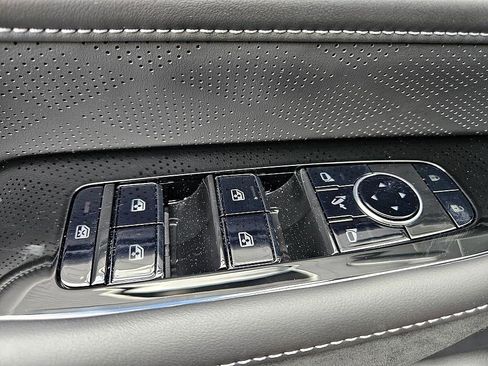 New 2026 INFINITI QX80 Autograph w/ Premium Cargo Package image 30