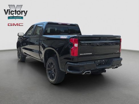 Used 2024 Chevrolet Silverado 1500 LT Trail Boss w/ Convenience Package II AWD/4WD image 15