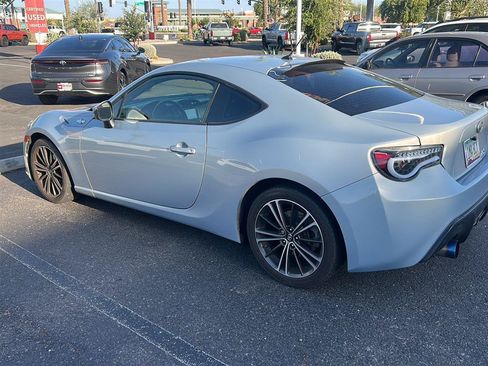 Used 2013 Scion FR-S 10 Series RWD image 3