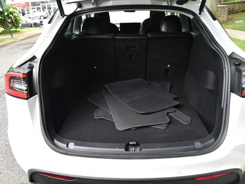Used 2021 Tesla Model Y 2WD image 29