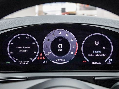 Certified 2025 Porsche Cayenne Premium Package plus image 28