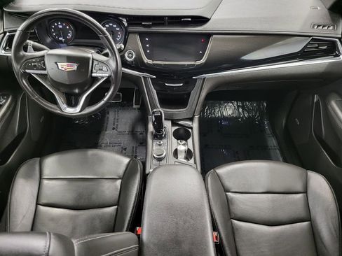 Certified 2022 Cadillac XT6 Sport w/ Technology Package image 6
