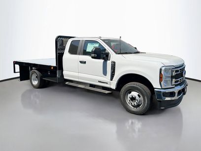 New 2025 Ford F350 XL w/ XL Chrome Package