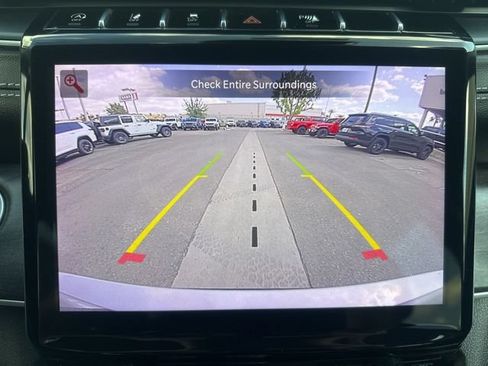 Certified 2022 Jeep Grand Cherokee L Limited AWD/4WD image 18