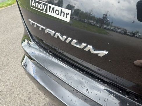 Certified 2021 Ford Edge Titanium w/ Equipment Group 301A AWD/4WD image 9