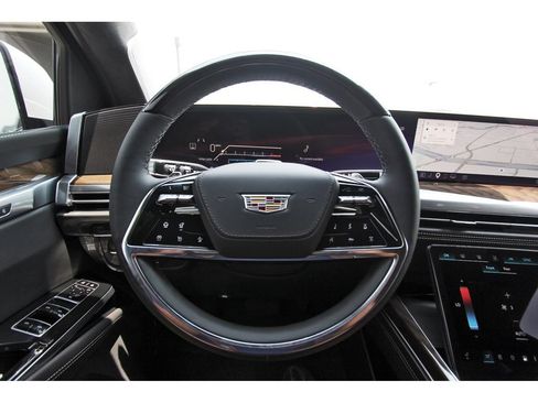 New 2026 Cadillac Escalade Platinum Sport w/ LPO, ONYX Package AWD/4WD image 14
