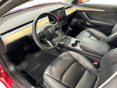 Certified 2023 Tesla Model 3 Standard Range RWD image 9