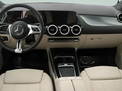 Certified 2026 Mercedes-Benz GLA 250 image 7