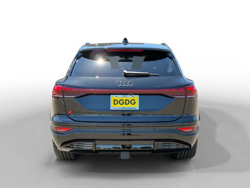 New 2027 Audi SQ6 e-tron Premium Plus AWD/4WD image 4