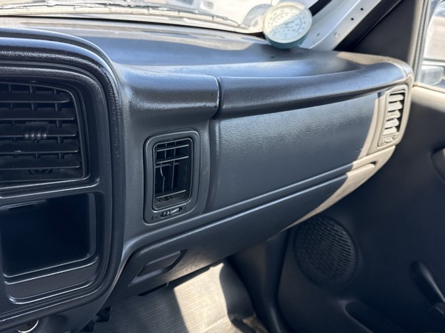 Used 2007 Chevrolet Silverado 1500 W/T RWD image 19