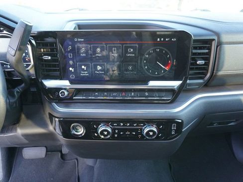 Used 2022 GMC Sierra 1500 SLT w/ X31 Off-Road Package image 24