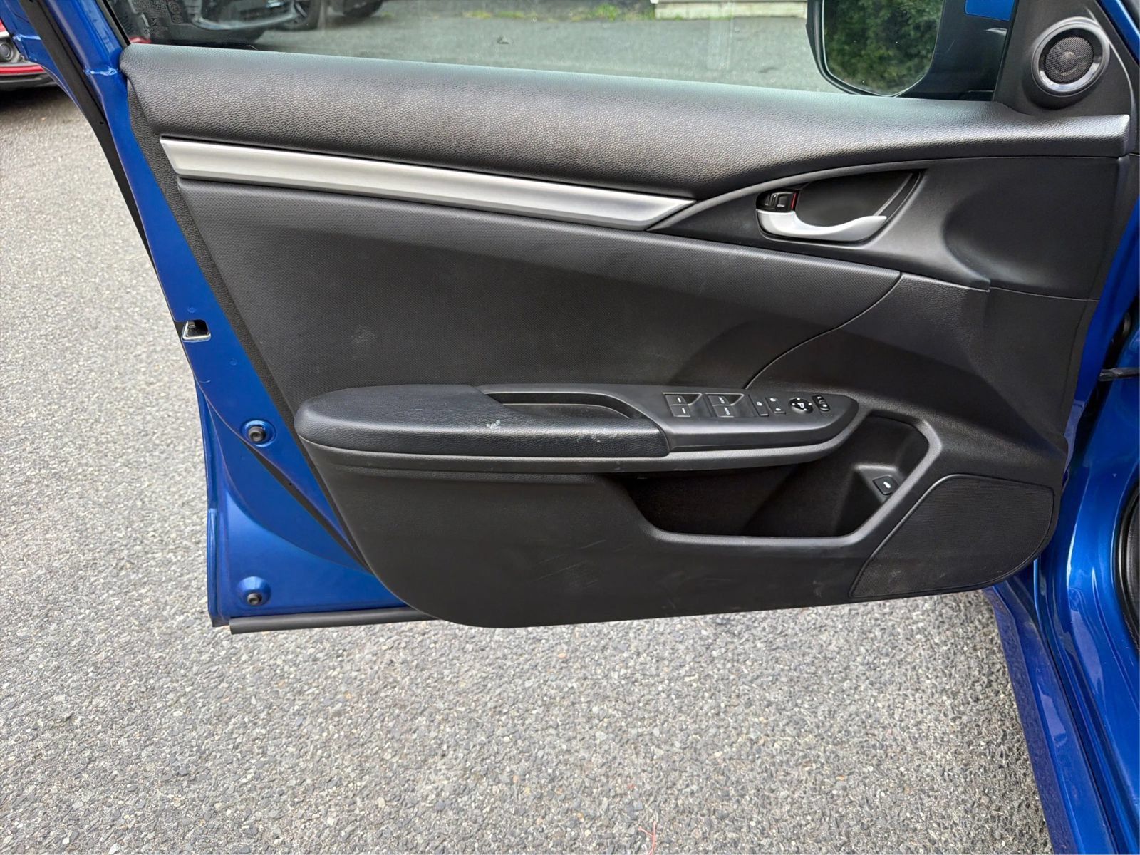 Used 2020 Honda Civic Sport image 22