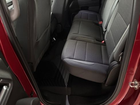 Used 2023 GMC Sierra 1500 Elevation image 21