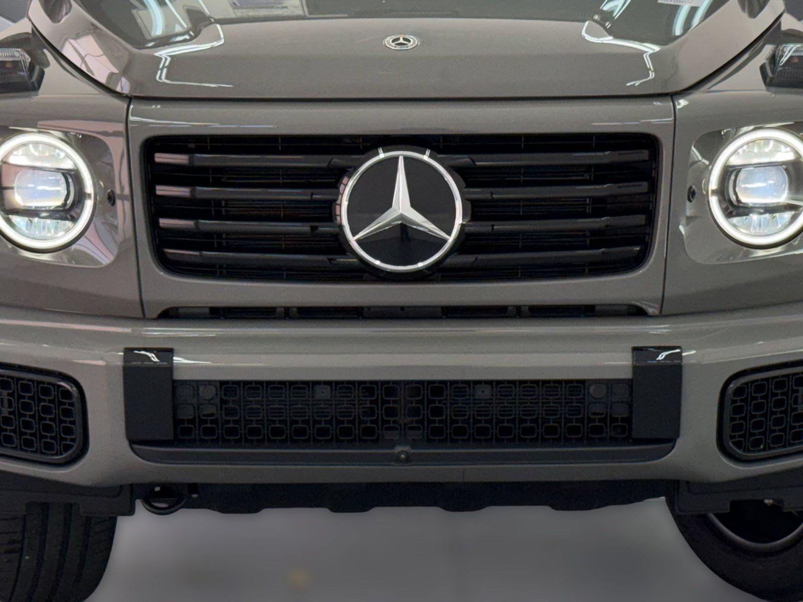New 2027 Mercedes-Benz G 580 e image 25