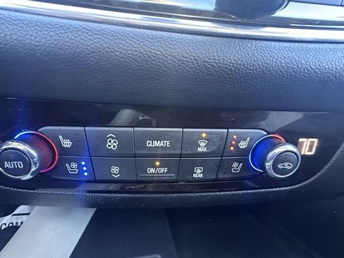 Certified 2023 Buick Enclave Avenir w/ Avenir Technology Package image 26