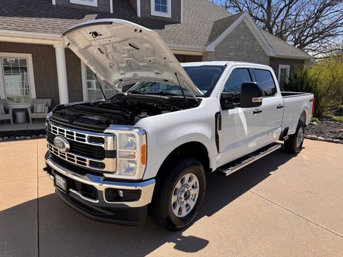 Used 2023 Ford F250 XLT image 25