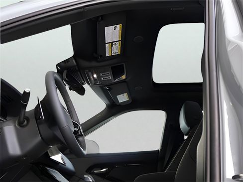 New 2026 Land Rover Range Rover Evoque Dynamic SE image 74