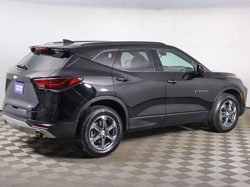 Used 2023 Chevrolet Blazer LT w/ Convenience Package image 9