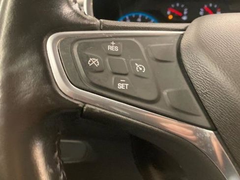 Used 2018 Chevrolet Equinox LT image 28