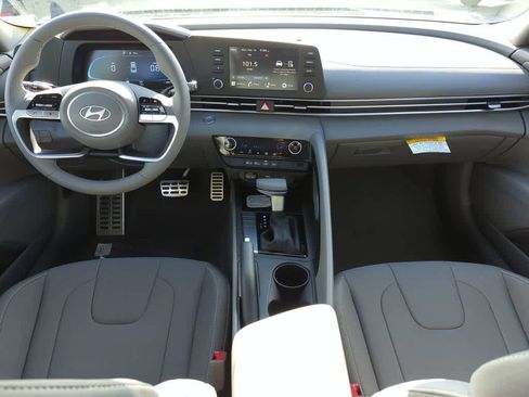 New 2026 Hyundai Elantra Sport image 18