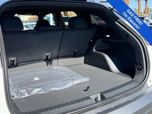 New 2026 Chevrolet Blazer EV LT image 8