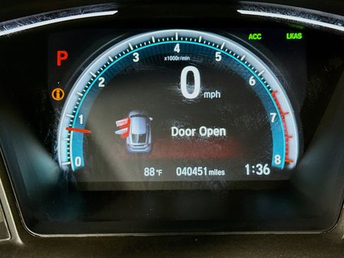 Used 2019 Honda Civic EX image 16