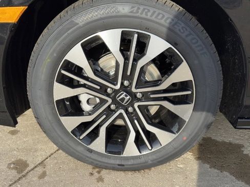 New 2026 Honda Odyssey Elite image 9