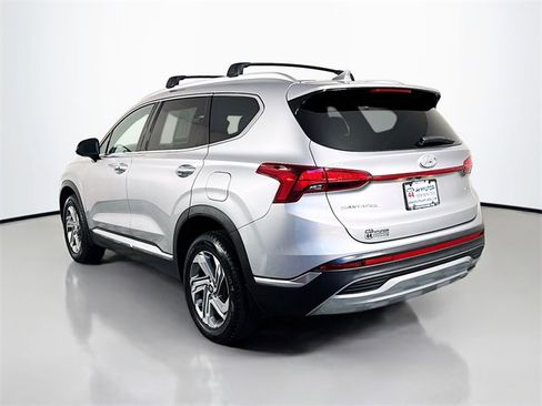 Used 2022 Hyundai Santa Fe SEL image 3